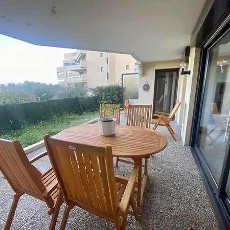 Ouest- 2p Au Calme, Piscine, Ac Daire *
